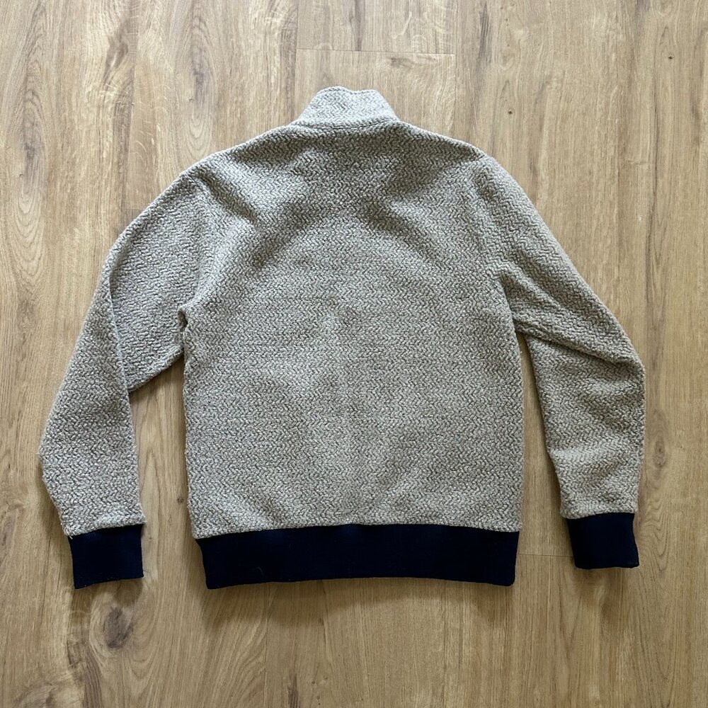 Patagonia W's Woolyester Fleece Jacket in Oat/Navy Accents - S - Picture 10 of 10